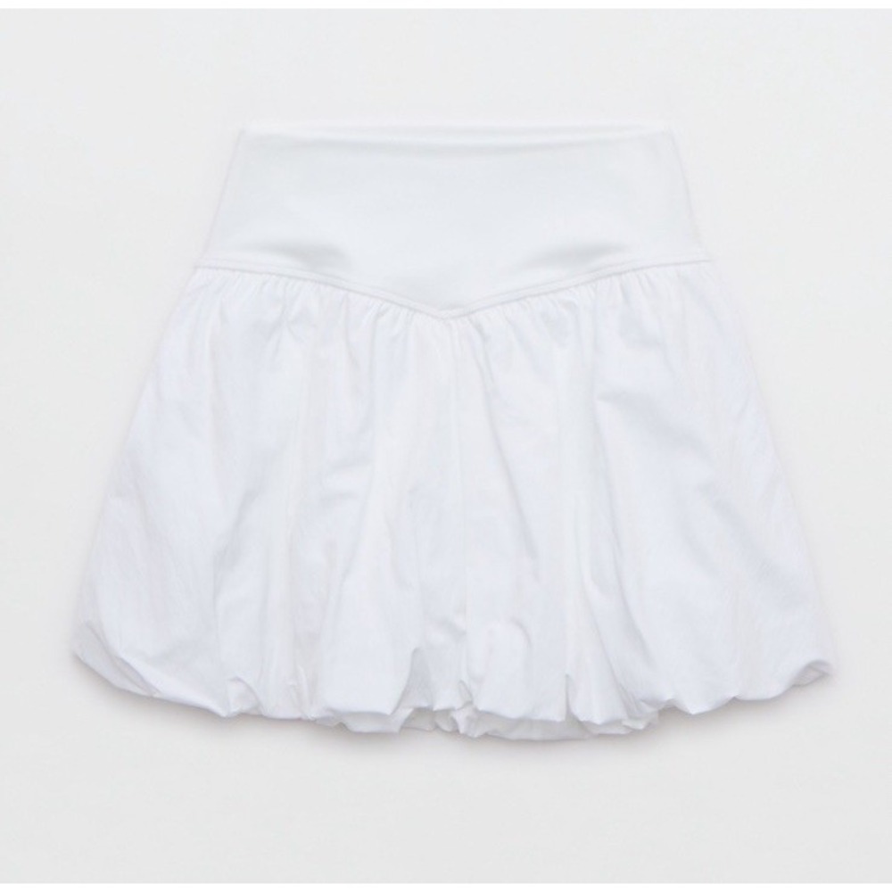 OFFLINE by Aerie Real Me Bubble Skort White Athletic Skirt Casual Mini Chic Med - Picture 5 of 6